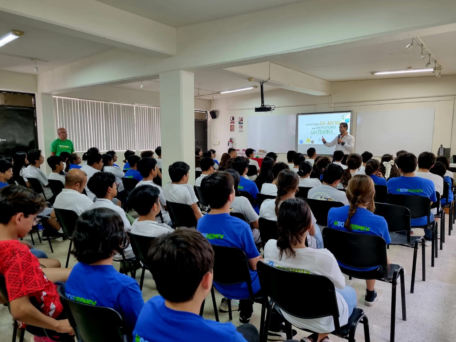 Encausan a jóvenes para que contribuyan con un desarrollo sostenible